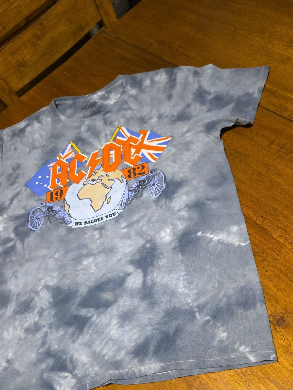 AC/DC 1982 "We Salute You" Tie-Dye Tee Sz L - Picture 10 of 11